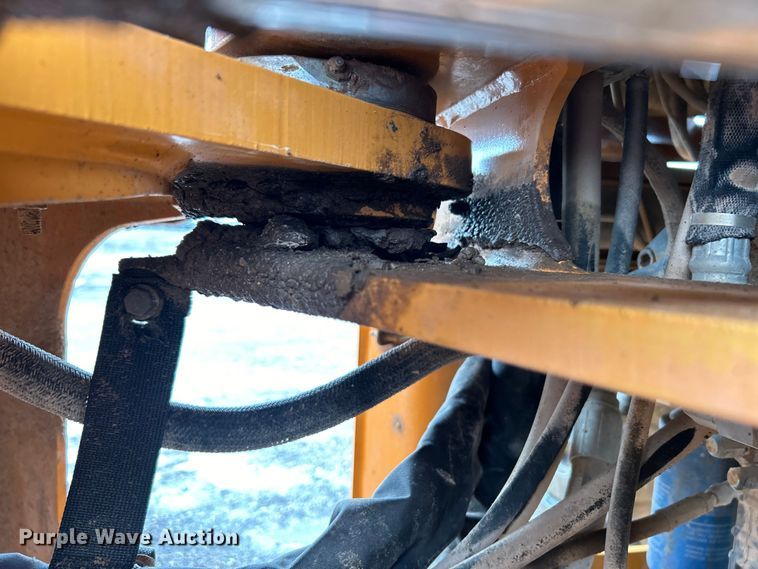 image for item EG1283 2012 Case 621F XR wheel loader