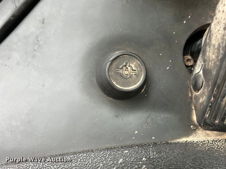 image for item EG1283 2012 Case 621F XR wheel loader