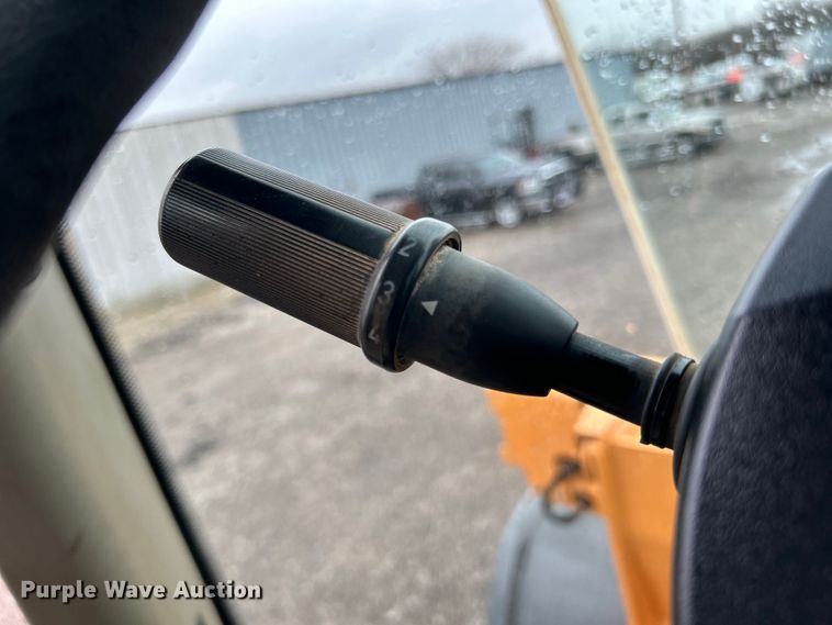 image for item EG1283 2012 Case 621F XR wheel loader