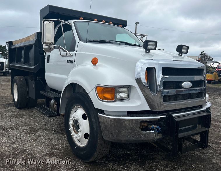 image for item EG1289 2008 Ford F650 Super Duty dump truck