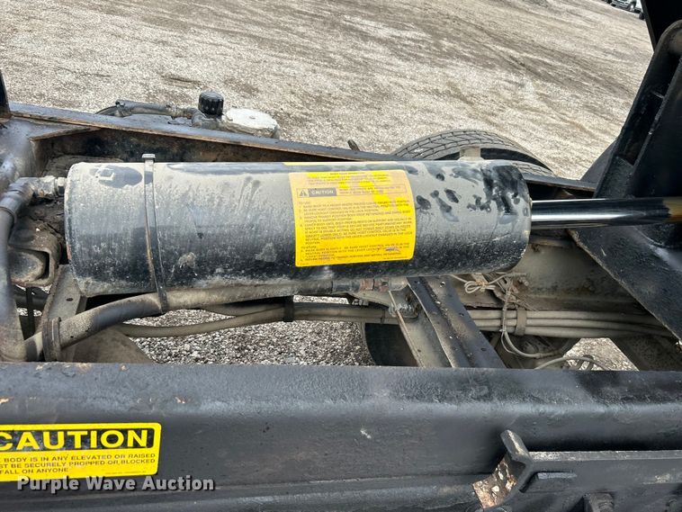 image for item EG1289 2008 Ford F650 Super Duty dump truck