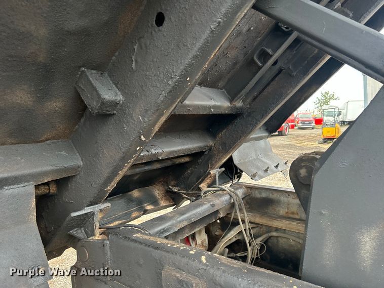 image for item EG1289 2008 Ford F650 Super Duty dump truck