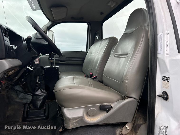 image for item EG1289 2008 Ford F650 Super Duty dump truck