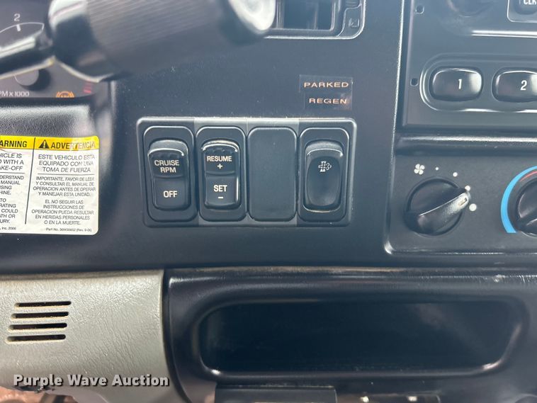 image for item EG1289 2008 Ford F650 Super Duty dump truck