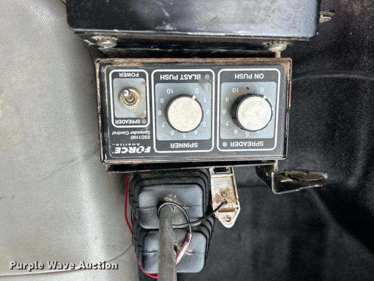 image for item EG1289 2008 Ford F650 Super Duty dump truck