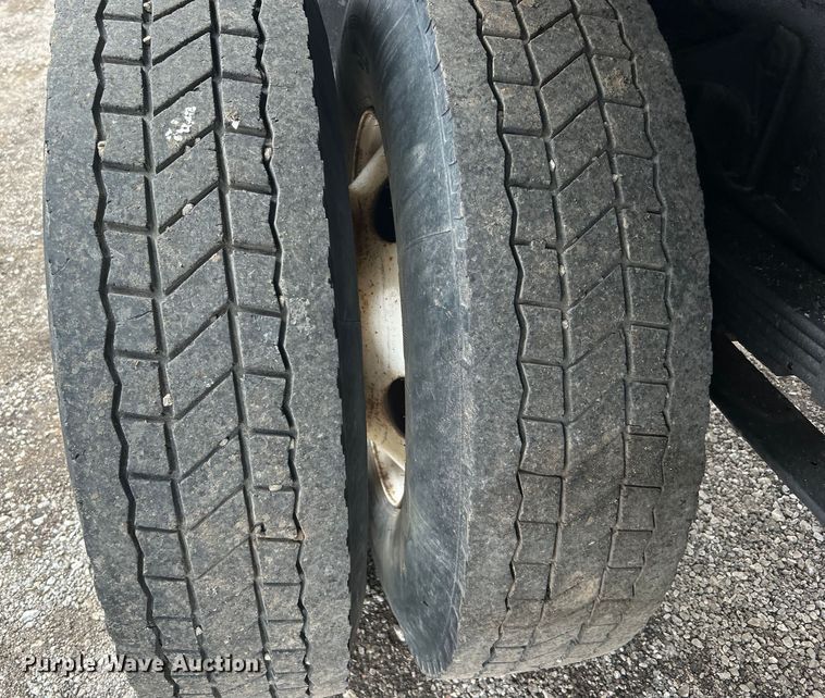 image for item EG1289 2008 Ford F650 Super Duty dump truck