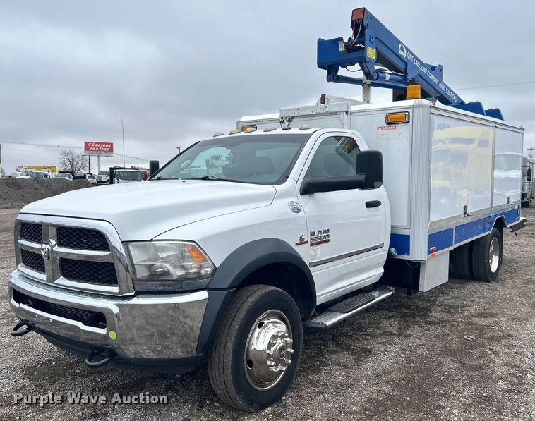 image for item EG1292 2015 Dodge Ram 5500 HD bucket truck