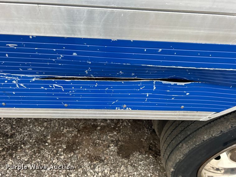 image for item EG1292 2015 Dodge Ram 5500 HD bucket truck