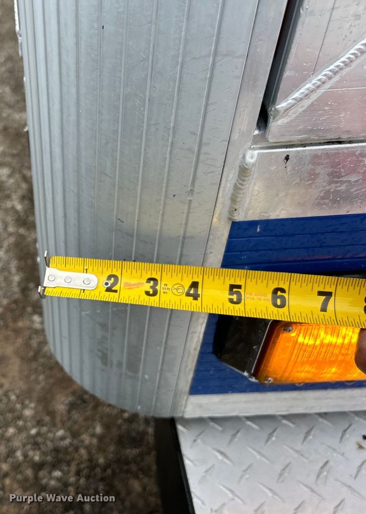 image for item EG1292 2015 Dodge Ram 5500 HD bucket truck