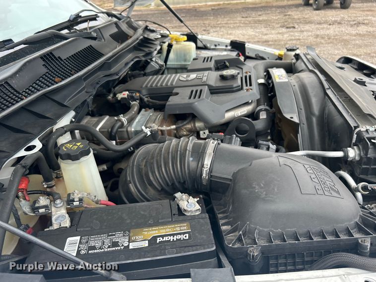 image for item EG1292 2015 Dodge Ram 5500 HD bucket truck