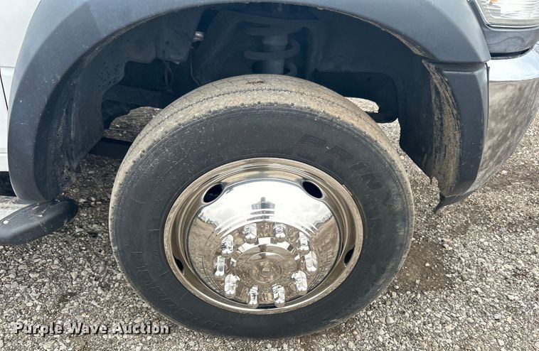 image for item EG1292 2015 Dodge Ram 5500 HD bucket truck