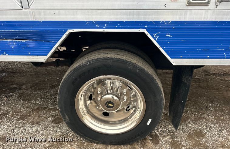 image for item EG1292 2015 Dodge Ram 5500 HD bucket truck