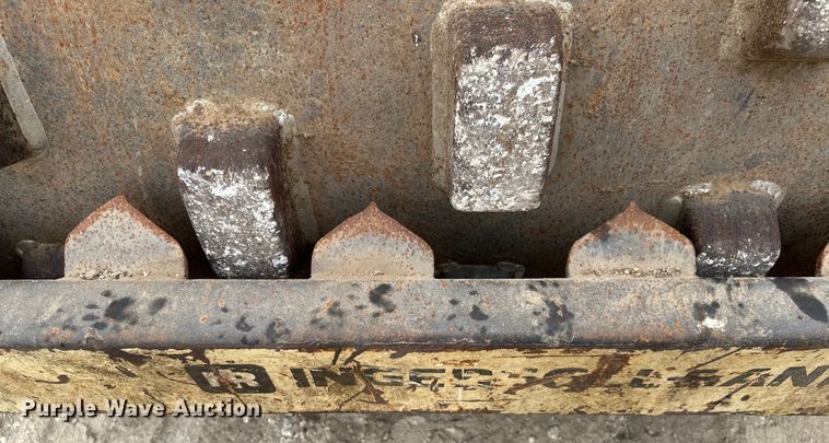 image for item EH3846 1992 Ingersoll Rand SD70F single drum vibratory roller