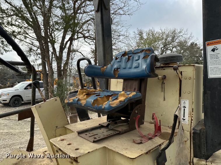 image for item EH3846 1992 Ingersoll Rand SD70F single drum vibratory roller