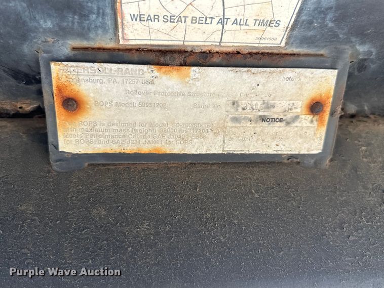 image for item EH3846 1992 Ingersoll Rand SD70F single drum vibratory roller