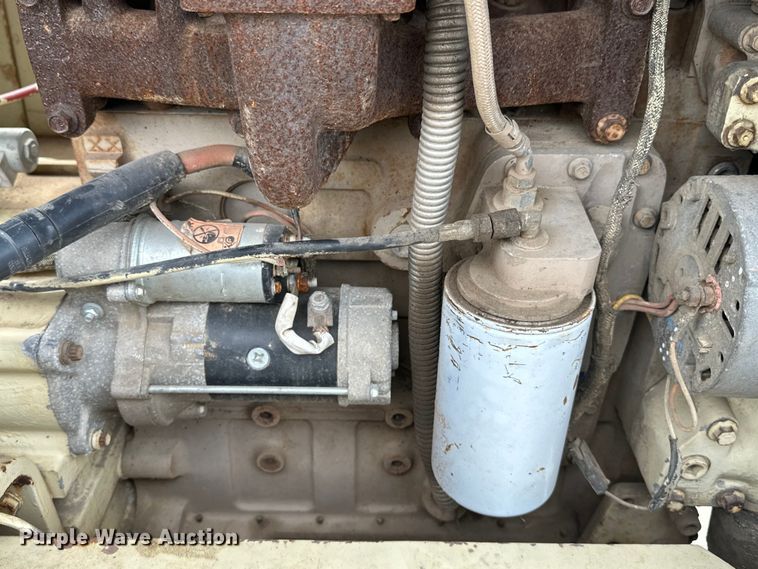 image for item EH3846 1992 Ingersoll Rand SD70F single drum vibratory roller