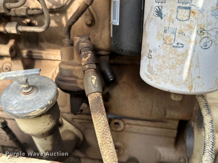 image for item EH3846 1992 Ingersoll Rand SD70F single drum vibratory roller