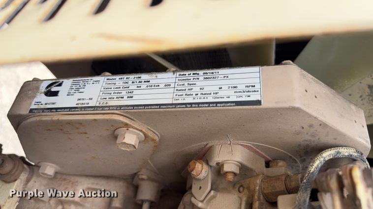 image for item EH3846 1992 Ingersoll Rand SD70F single drum vibratory roller