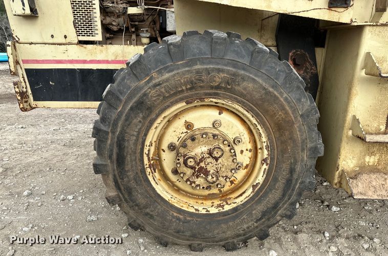 image for item EH3846 1992 Ingersoll Rand SD70F single drum vibratory roller