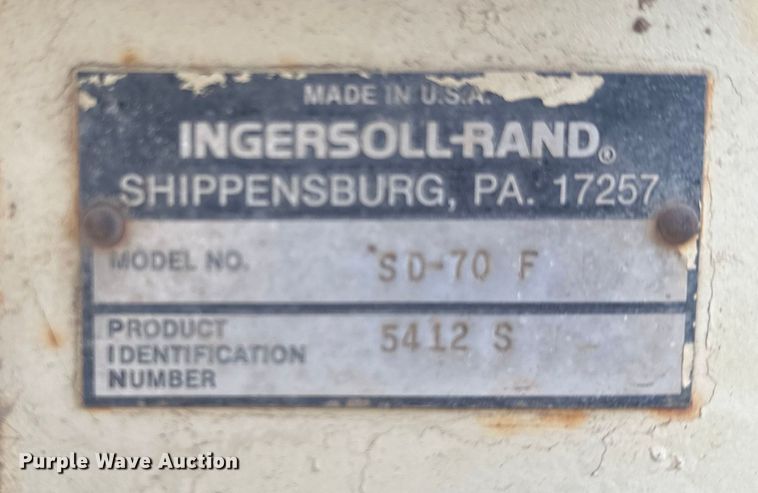 image for item EH3846 1992 Ingersoll Rand SD70F single drum vibratory roller