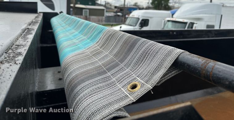 image for item EH3847 2008 Mack CHU613 dump truck