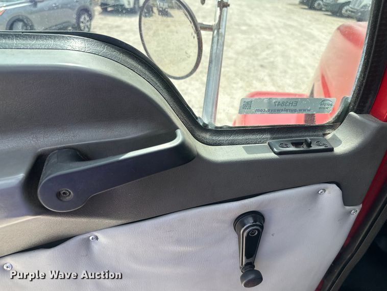 image for item EH3847 2008 Mack CHU613 dump truck