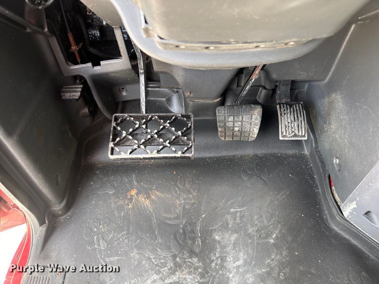 image for item EH3847 2008 Mack CHU613 dump truck