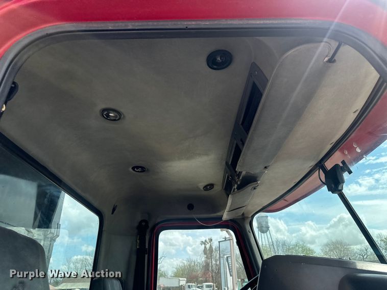 image for item EH3847 2008 Mack CHU613 dump truck