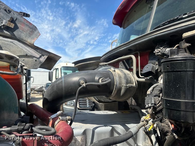 image for item EH3847 2008 Mack CHU613 dump truck