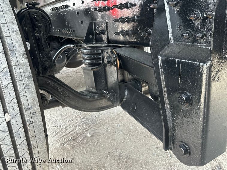 image for item EH3847 2008 Mack CHU613 dump truck