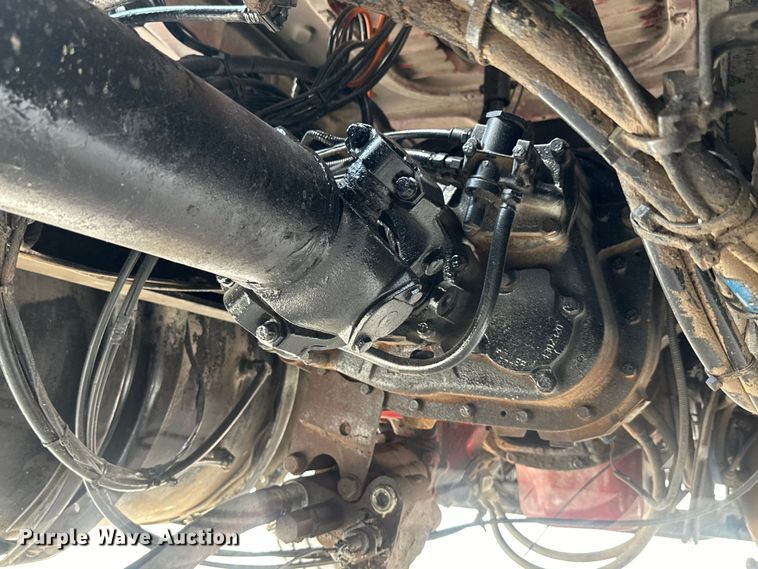 image for item EH3847 2008 Mack CHU613 dump truck