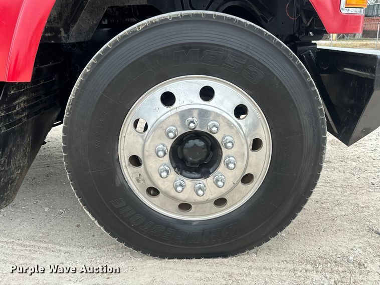 image for item EH3847 2008 Mack CHU613 dump truck