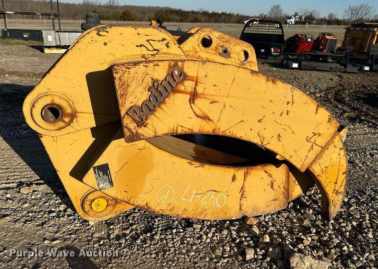 image for item EH6576 Bodine G-210 excavator grapple