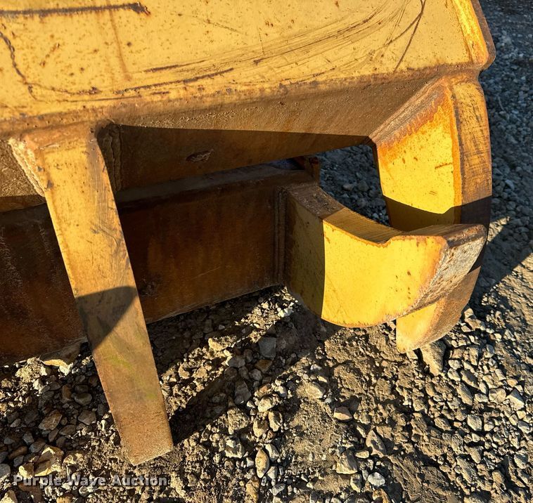 image for item EH6576 Bodine G-210 excavator grapple