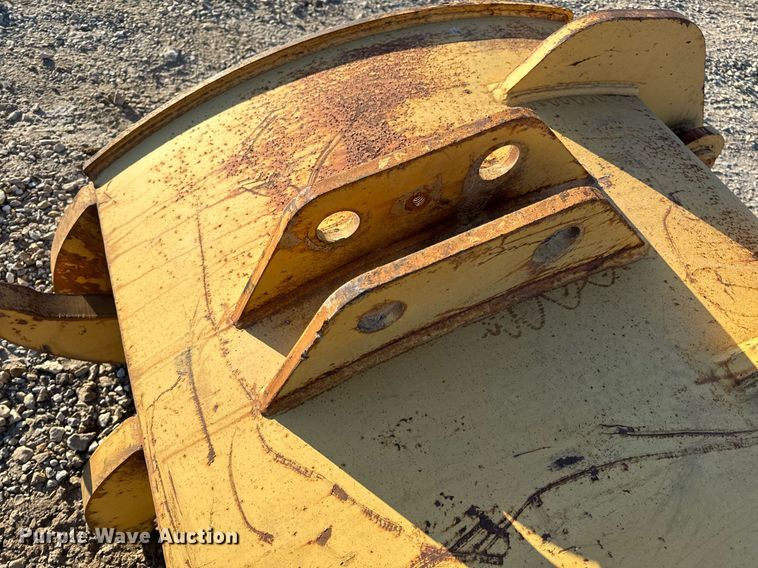 image for item EH6576 Bodine G-210 excavator grapple