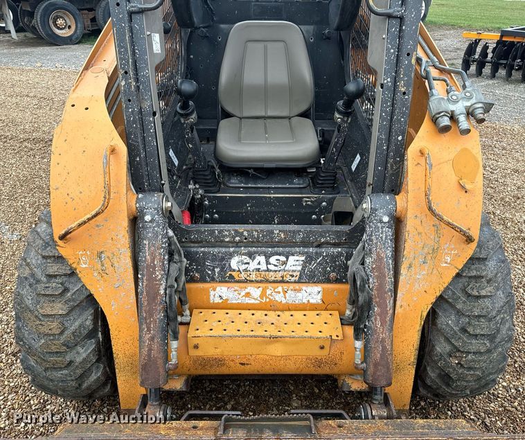 image for item EH6594 2012 Case SR220 skid steer loader