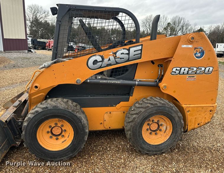 image for item EH6594 2012 Case SR220 skid steer loader