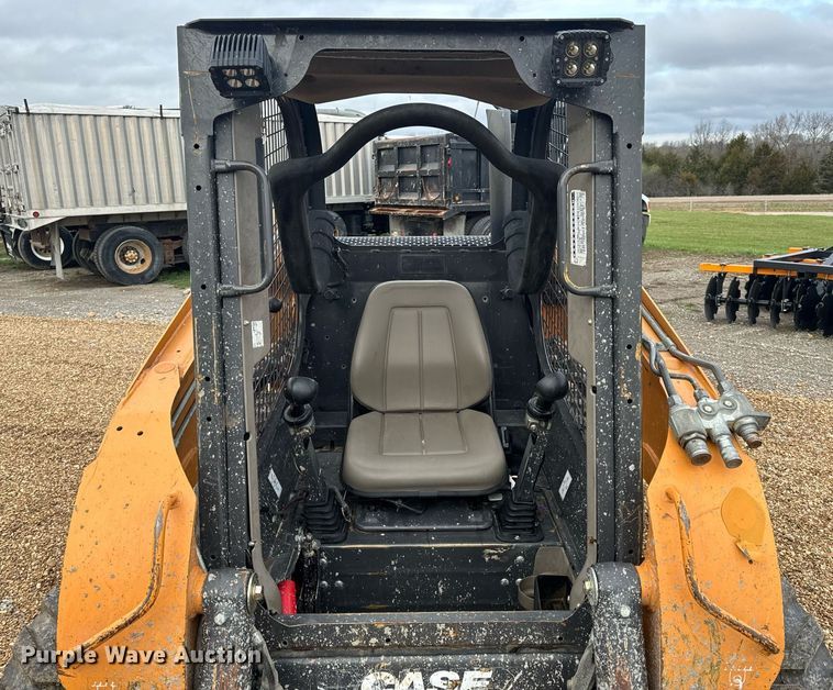 image for item EH6594 2012 Case SR220 skid steer loader