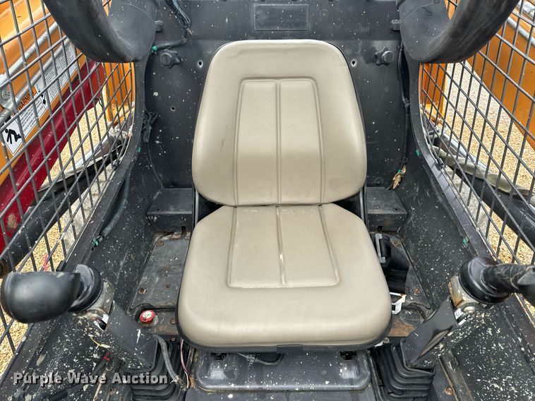 image for item EH6594 2012 Case SR220 skid steer loader