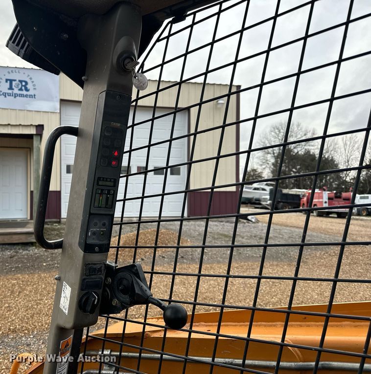 image for item EH6594 2012 Case SR220 skid steer loader