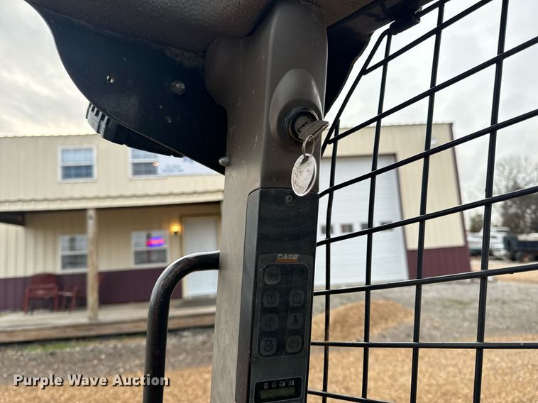 image for item EH6594 2012 Case SR220 skid steer loader