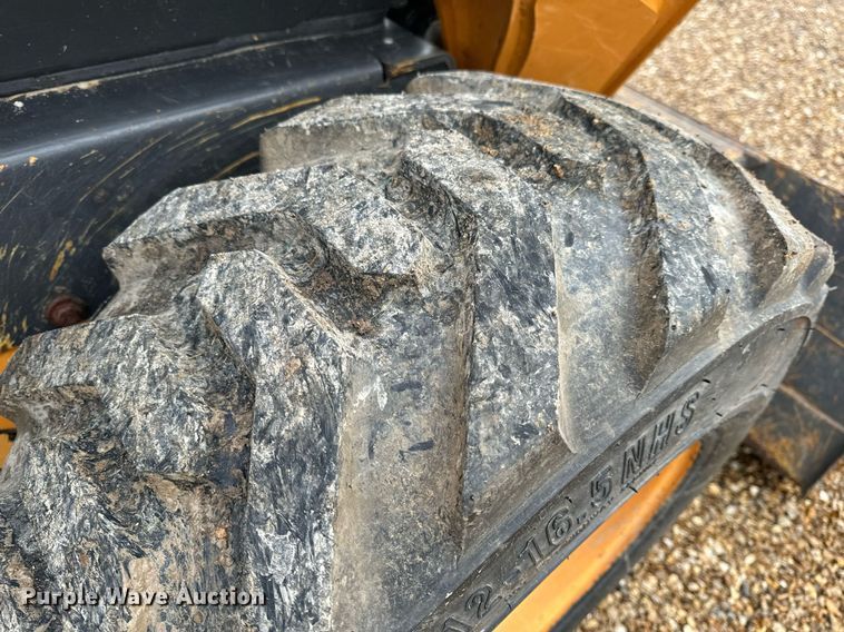 image for item EH6594 2012 Case SR220 skid steer loader