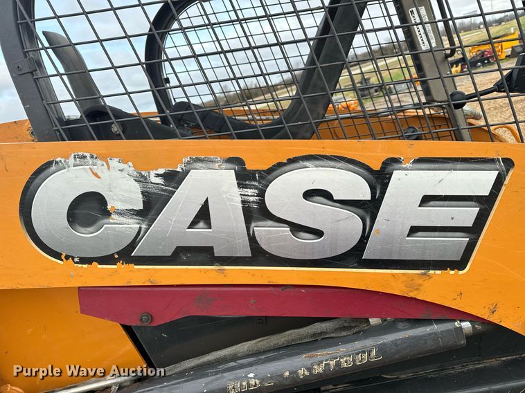 image for item EH6594 2012 Case SR220 skid steer loader