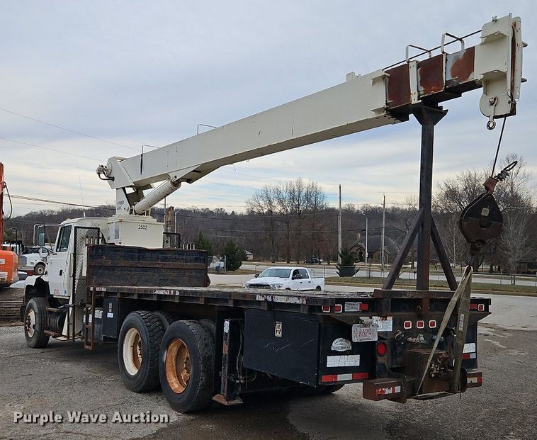 image for item EI3525 1996 Ford L8000 crane truck