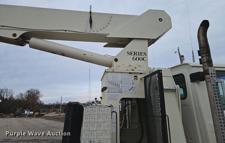 image for item EI3525 1996 Ford L8000 crane truck