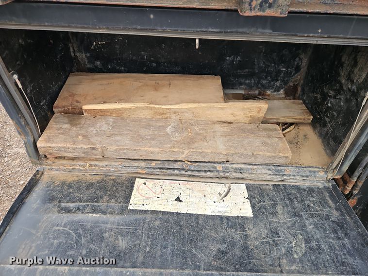 image for item EI3525 1996 Ford L8000 crane truck