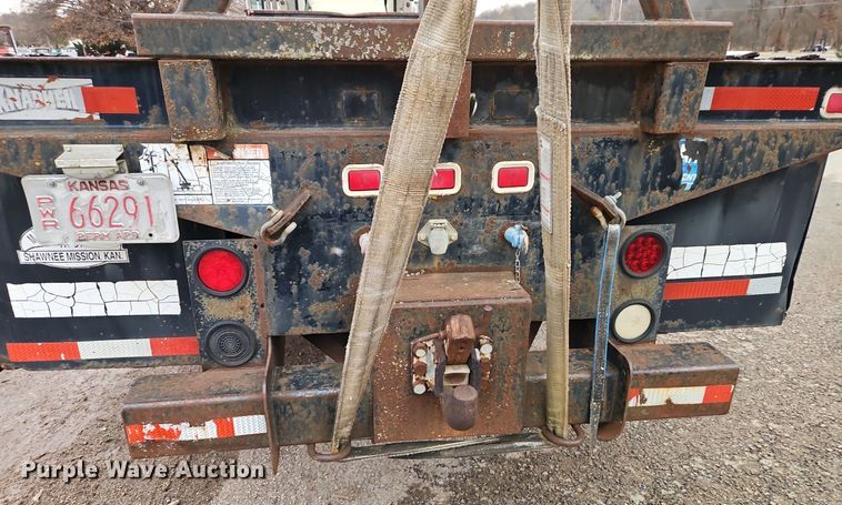 image for item EI3525 1996 Ford L8000 crane truck