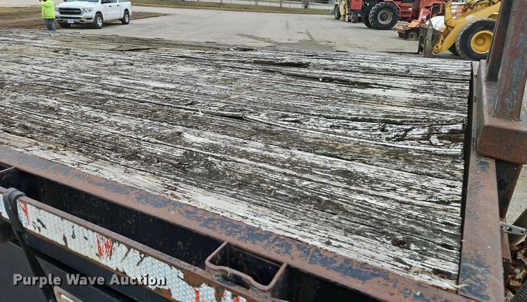 image for item EI3525 1996 Ford L8000 crane truck