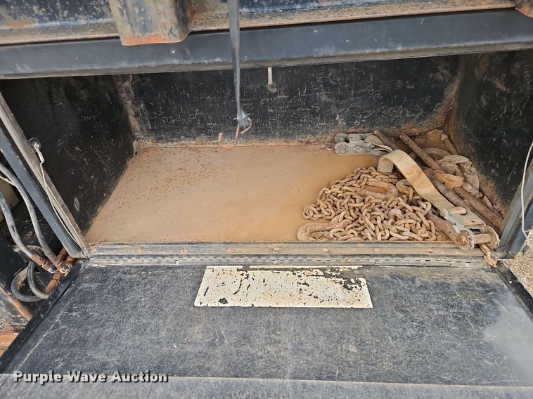 image for item EI3525 1996 Ford L8000 crane truck