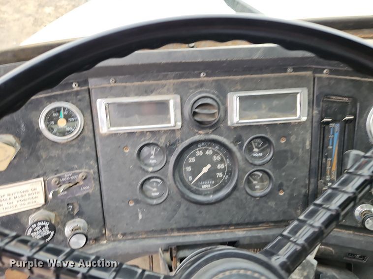 image for item EI3525 1996 Ford L8000 crane truck